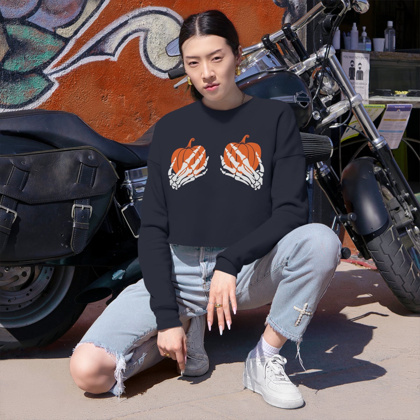 Hold your Gourd Women's Cropped Sweatshirt