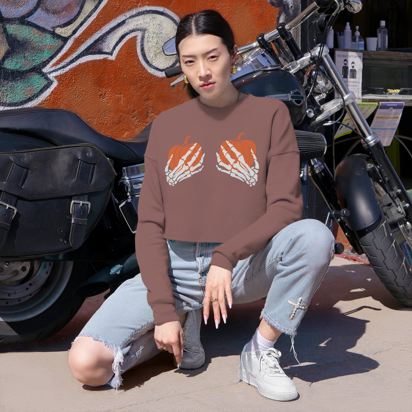 Hold your Gourd Women's Cropped Sweatshirt