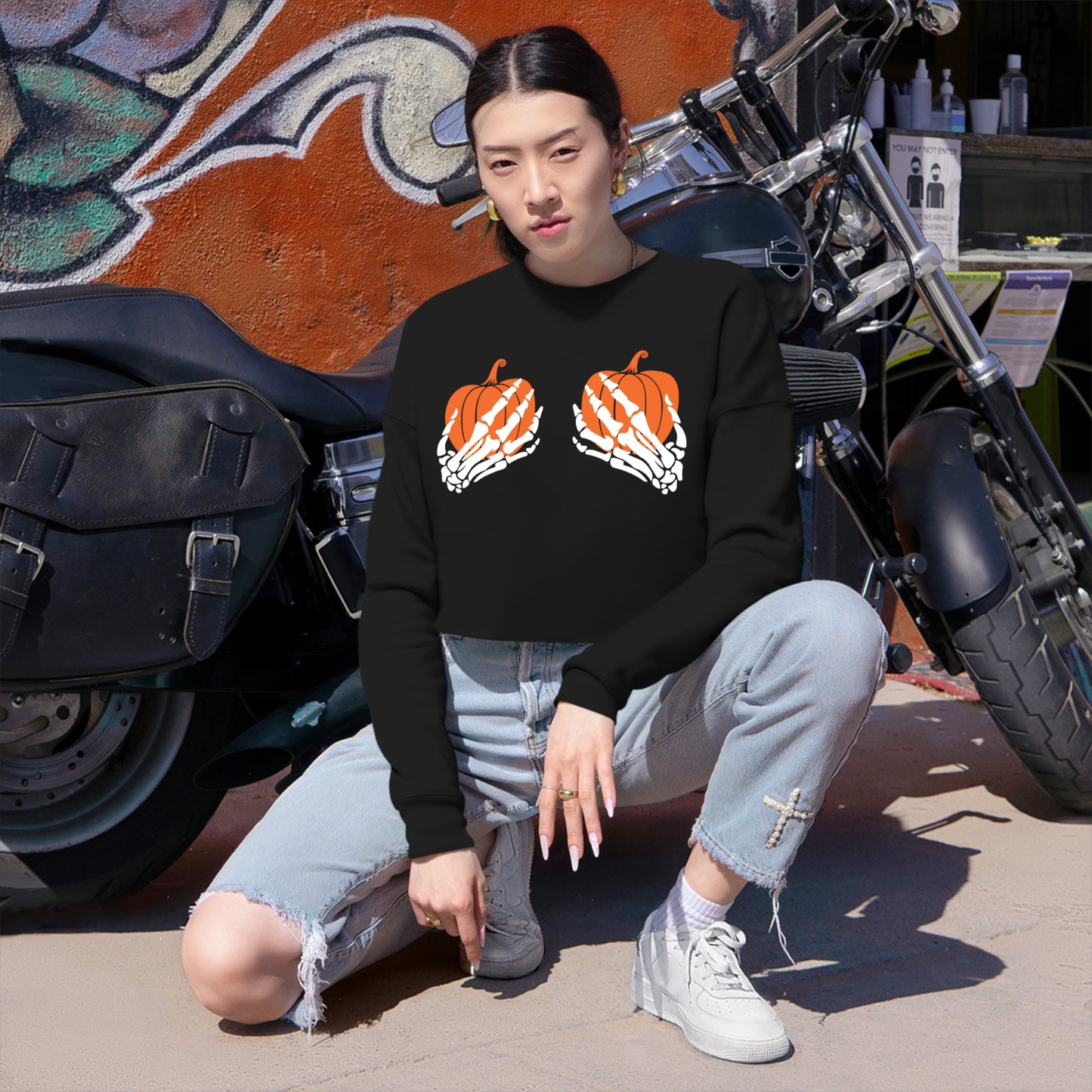 Hold your Gourd Women's Cropped Sweatshirt